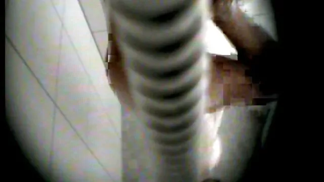 他倒了一粒安眠药，然后他的表弟他妈的他的屁股。 印地语性感的图片印地语