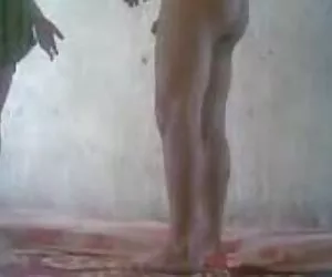 黑色星期二女孩在她的屁股 免费性传