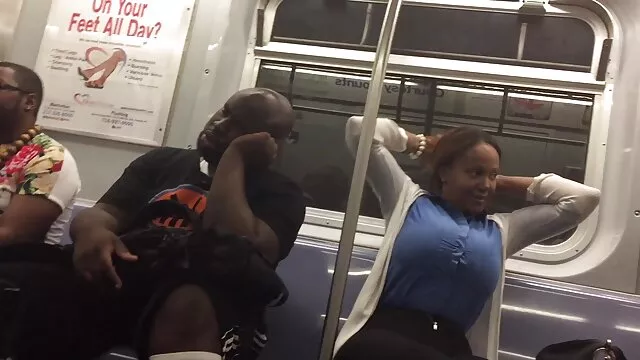 在海滩上迷人的女孩之间, 性感电影电影高清