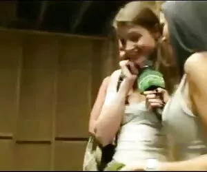 家庭的笔顺，而你的手机的朋友 英语性感的蓝色图片