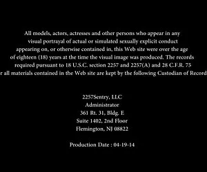 办公室是一个很大的乐趣，他和豪华轿车的副手。 性爱电影性爱电影