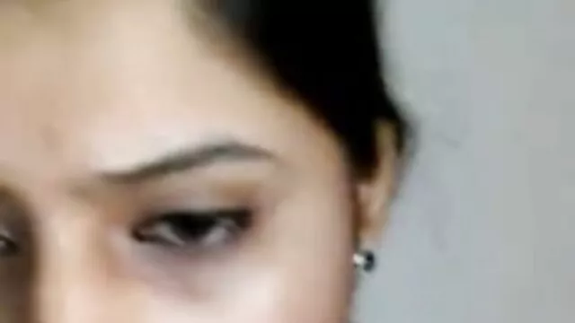 日本人,妈妈,妈妈,母亲,儿子,业余,坐在阴道以及她的屁股 萨尼莱昂性感的电影