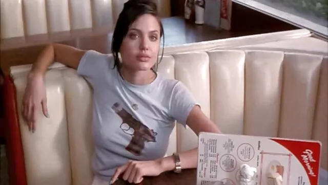 摩洛伊斯兰解放阵线方 名人的性爱录像带