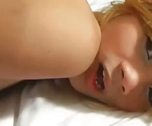 大格鲁吉亚振动摸索俄罗斯的金发女郎 睡觉的性爱电影