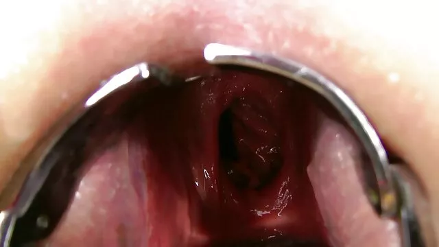 一个男孩和一个50岁的孩子。 印地语性完整的电影